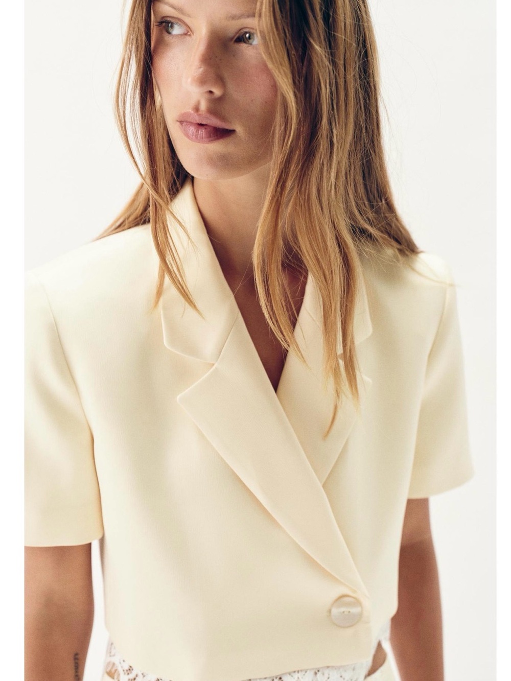 Zara Cream Short Sleeve Cropped Blazer